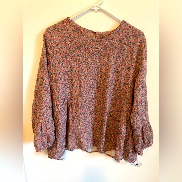 Woman’s 💯 cotton Korean 💐blouse - Picture 1 of 14